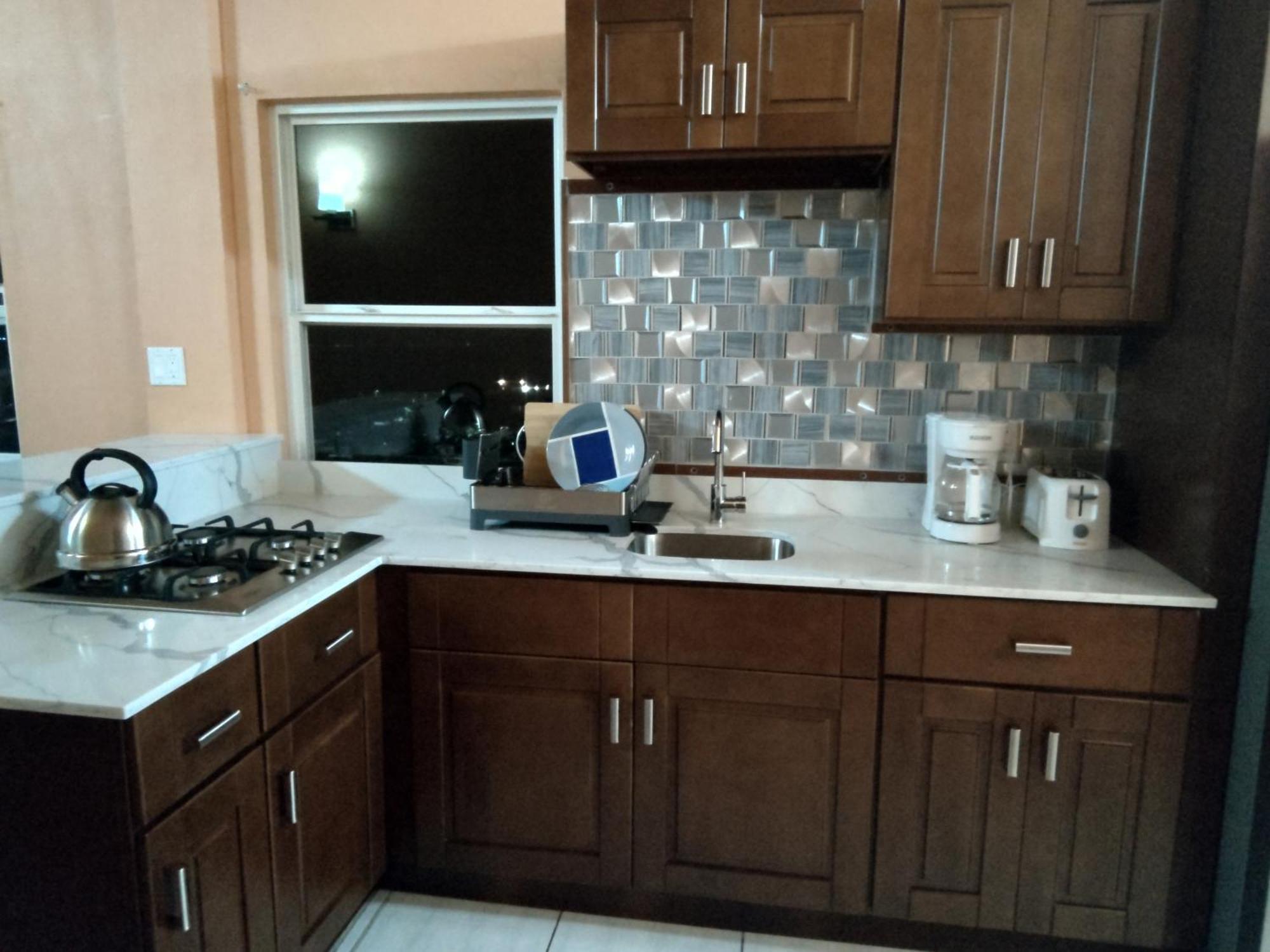 Zeus Estate Guesthouse St. John's Экстерьер фото